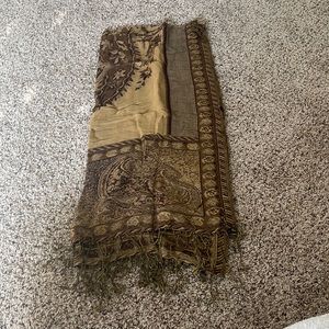 Brown patterned wrap scarf